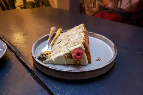 B Bagel Bakery Bar photo 4